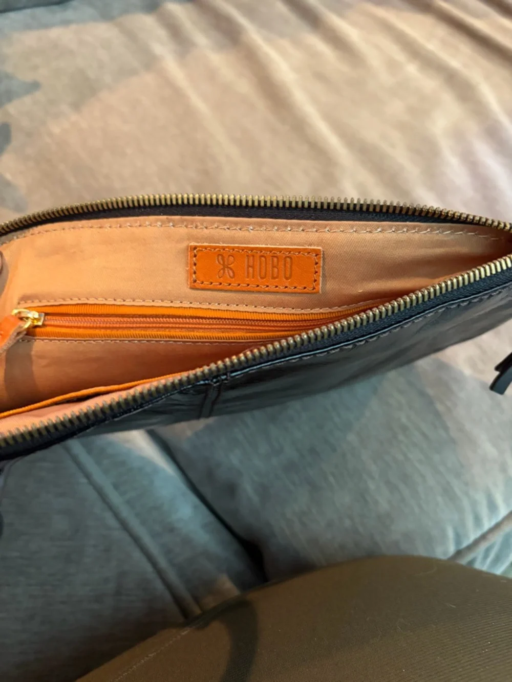 HOBO Black Leather Wristlet Clutch - Picture 4 of 4